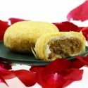 halal rose stuffing soft cake - product's photo