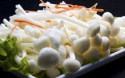 edible mushrooms/fresh golden needle mushroom - product's photo
